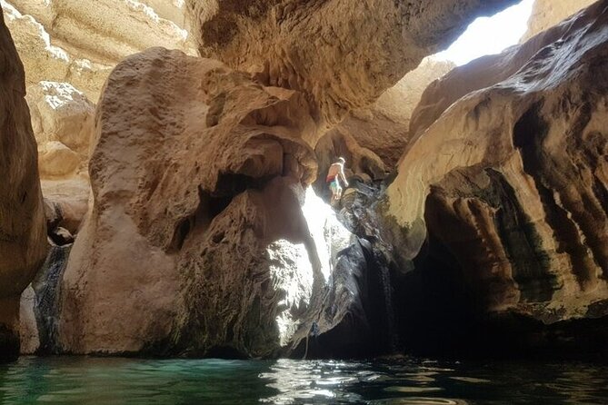 Private Tour in Wadi Shab (Snorkeling) & Bimmah Sinkhole - Pickup Logistics