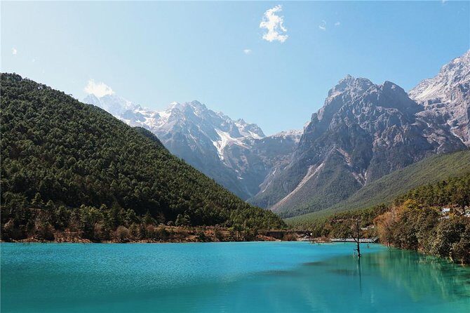 Private Tour: Jade Dragon Snow Mountain and Yuhu Village from Lijiang - Experience Review: Private Tour of Jade Dragon Snow Mountain and Yuhu Village from Lijiang