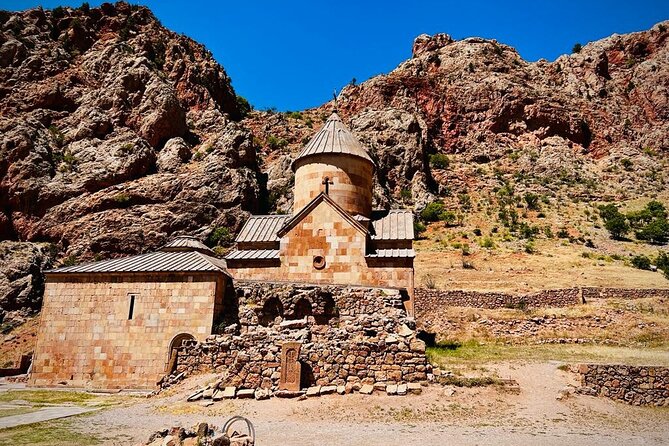Private Tour: Khor Virap- Areni Winery-Noravank-Jermuk Waterfall - The Sum Up