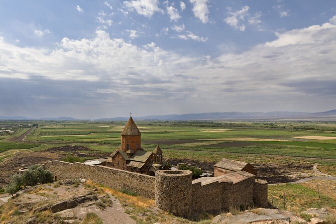 Private Tour: Khor Virap, Noravank Monasteries,Winery, Birds Cave - The Sum Up