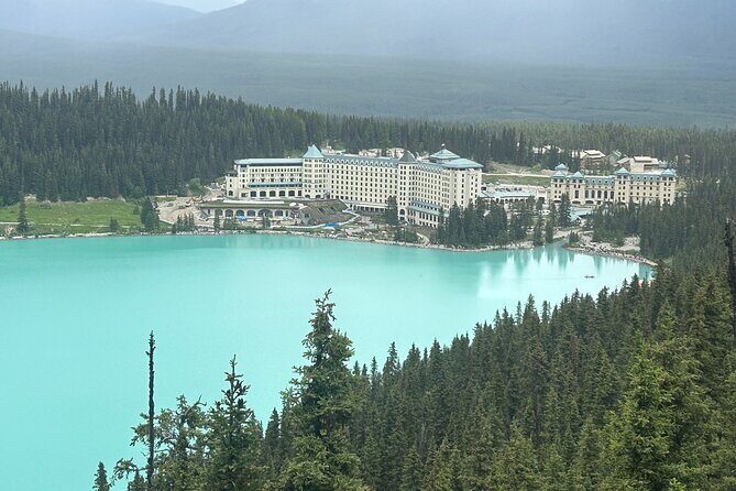 Private Tour Lake Louise & Moraine Lake - The Real Value of the Tour