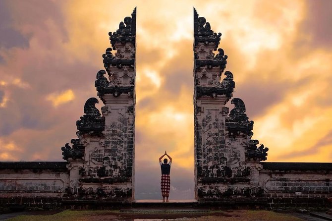 Private Tour Lempuyang, Tirta Gangga, Tukad Cepung Waterfall - Tour Itinerary