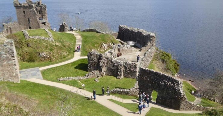 Private Tour Loch Ness, Culloden Battlefield & Clave Cairns - Tour Overview