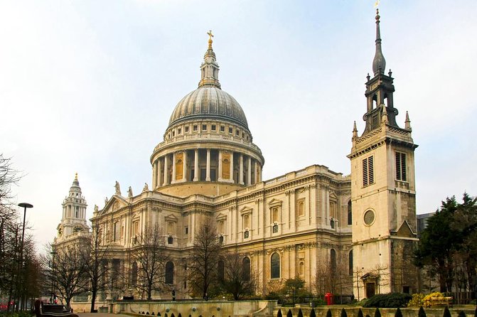 Private Tour: London Walking Tour of St Pauls Cathedral - Led by a Private Guide Specialized in Art History