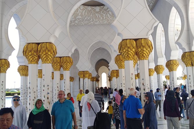 Private Tour : Louvre Museum Abu Dhabi & Sheikh Zayed Grand Mosque Visit - Visit to the Sheikh Zayed Grand Mosque