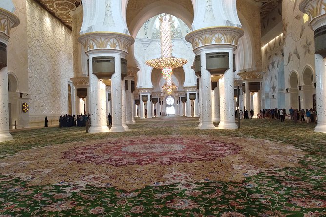 Private Tour : Louvre Museum Abu Dhabi & Sheikh Zayed Grand Mosque Visit - Wheelchair Accessible Transportation