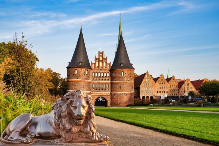Private Tour - Maritime History of Lubeck & Museumshafen - Overview of the Private Tour