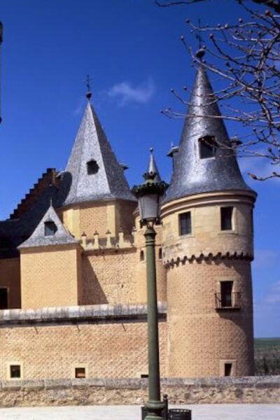 Private Tour Monasterio Escorial & Segovia With Hotel Pickup - Important Information
