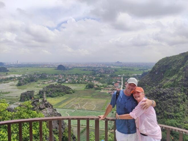 Private Tour: Mua Cave -Visiting Local Family -Thien Ha Cave - Cultural Experience With Locals