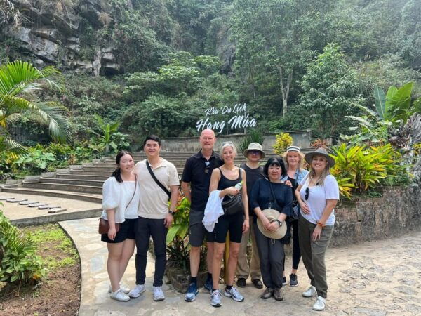 Private Tour: Mua Cave -Visiting Local Family -Thien Ha Cave - Booking and Cancellation Policy