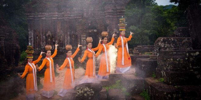 Private Tour - My Son Sanctuary & River Cruise Hoi An/DaNang - Lunch at a Local House