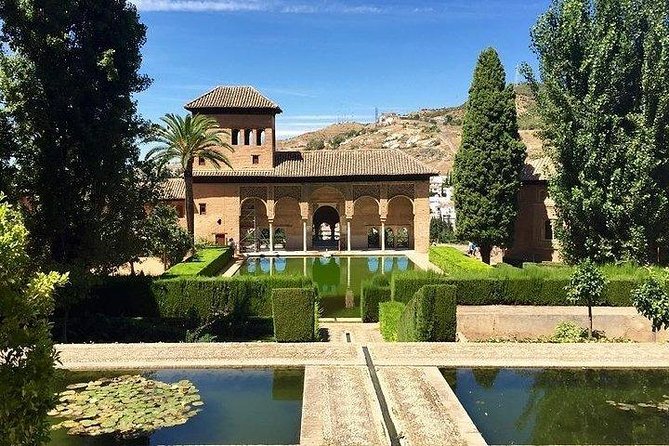 Private Tour: Nasrid Palaces, Generalife, Alhambra and Albaicín. - Directions