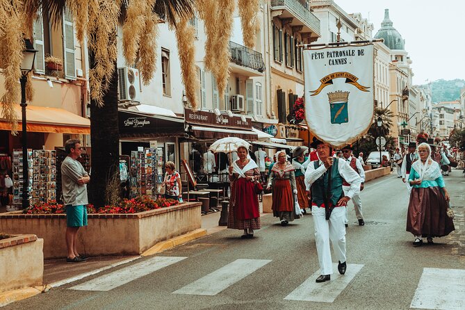 Private Tour Nice - Cannes - Marseille - English Speaking Driver - Booking Information