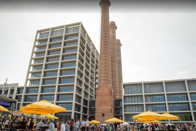 Private Tour of 2 Hours and a Half of the Civil War in Barcelona - Meeting Point Information