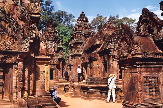 Private Tour of Angkor Wat and Floating Village - Pricing and Additional Information