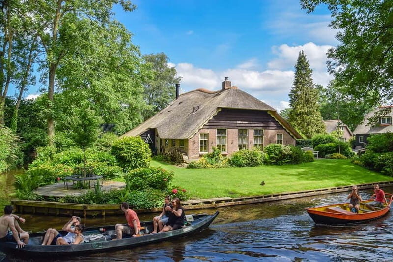 Private Tour of Giethoorn (Dutch Venice) & Batavia Land - The Itinerary Breakdown: From Canals to Ships and Medieval Streets