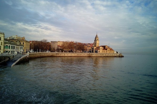 Private Tour of Gijon City and Villaviciosa - Pickup Service Offered