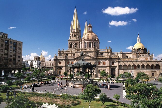 Private Tour of Guadalajara and Tlaquepaque Pueblo Mágico - Common Questions