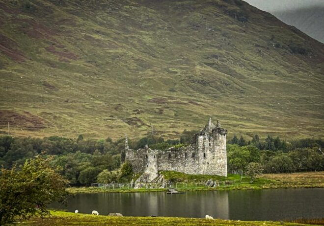 Private Tour of Highlands, Lochs & Castles From Stirling - Guided Experience