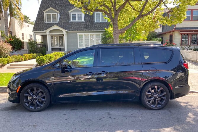 Private Tour of LA in a SUV - Meeting and Pickup