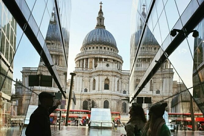 Private Tour of London: Iconic Landmarks With Local Expert - Exclusive Experiences