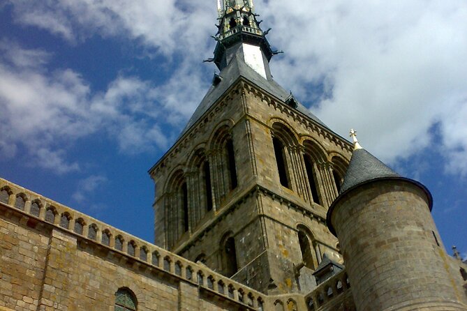 Private Tour of Mont St. Michel With a Professional Guide - Meeting and Pickup