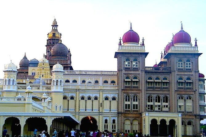 Private tour of Mysore by tourism ministry approved company - An Overview of the Mysore Private Tour Experience