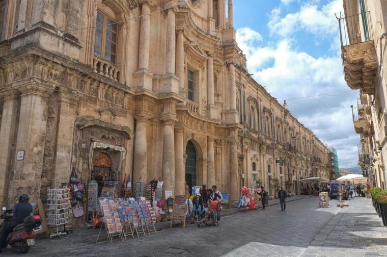 Private tour of Noto and wine tasting from Syracuse - Who should consider this tour?