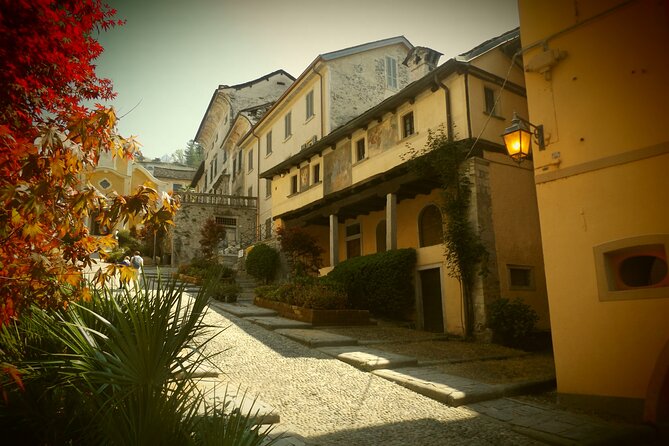 Private Tour of Orta San Giulio on Lake Orta With Micaela - Guided Stroll Through Medieval Houses