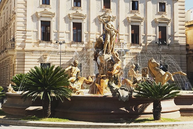 Private Tour of Ortygias Highlights With Enrica De Melio - Overview of Ortygia Tour