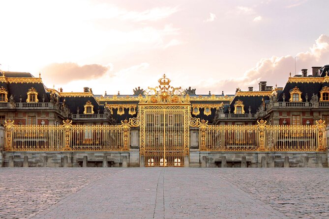 Private Tour of Paris and Versailles From Paris With Pick up - Cancellation Policy