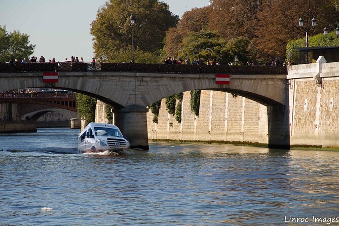 Private Tour of Paris by Amphibious Bus From Versailles Castel. - The Sum Up