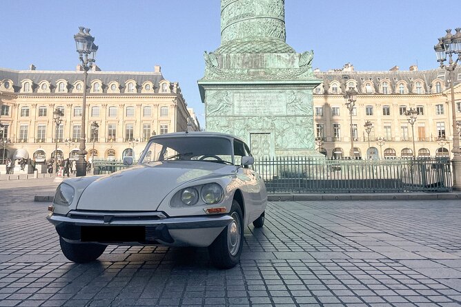 Private Tour of Paris by Vintage French Citroën DS - Vintage Citroën DS: A Classic French Car