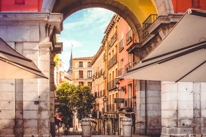 Private Tour of Photography at Best Locations in Madrid With a Local - Sunset Views and Golden Hour Photography in Madrid