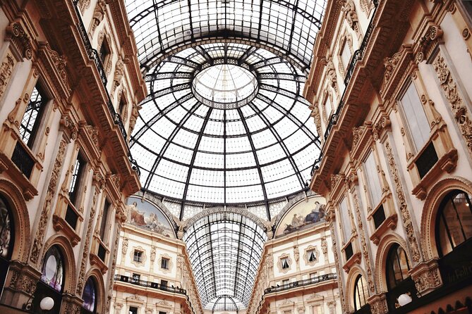 Private Tour of Photography at Best Locations in Milan With a Local - Booking Information