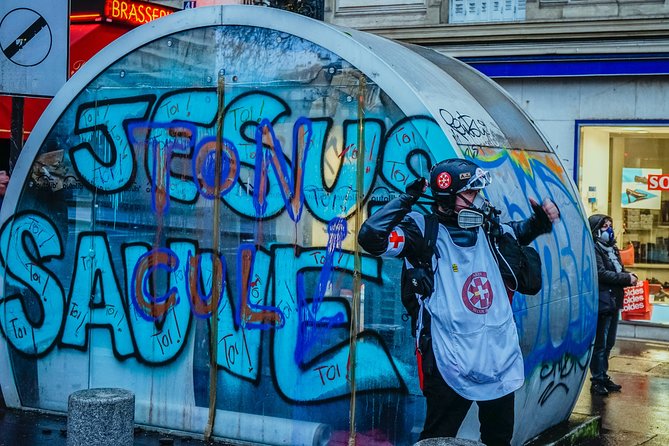 Private Tour of Photography at Best Locations in Paris With a Local - Common Questions