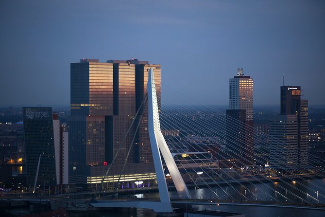Private Tour of Photography at Best Locations in Rotterdam With a Local - Cancellation Policy