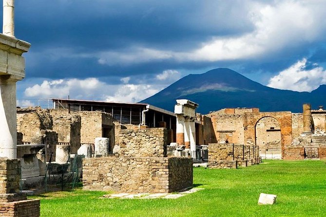 Private Tour Of Pompeii - Sorrento & Positano - Experience Positanos Italian Culture