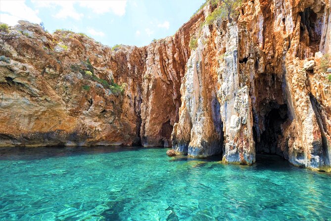 Private Tour of Red Rocks, Pakleni Islands and Hvars Southern Beaches - Tour Inclusions