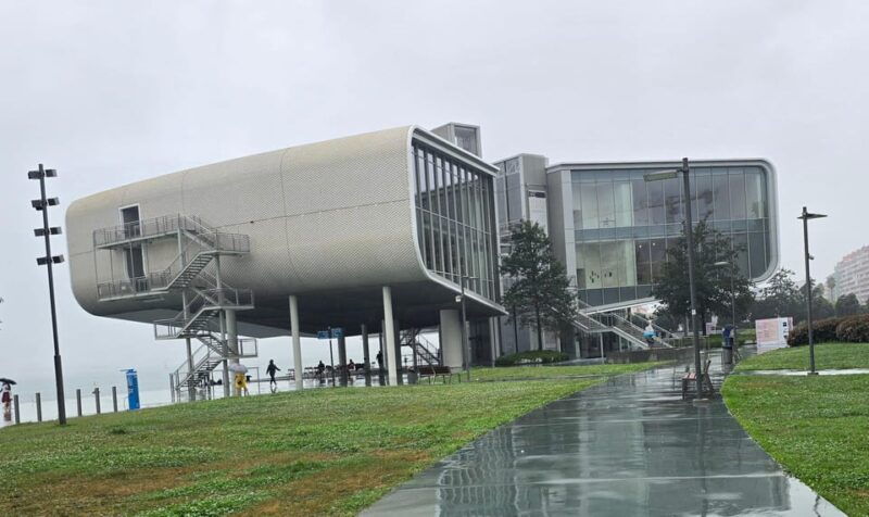 Private Tour of Santander With Interior of the Cathedral and Centro Botín - Itinerary Highlights