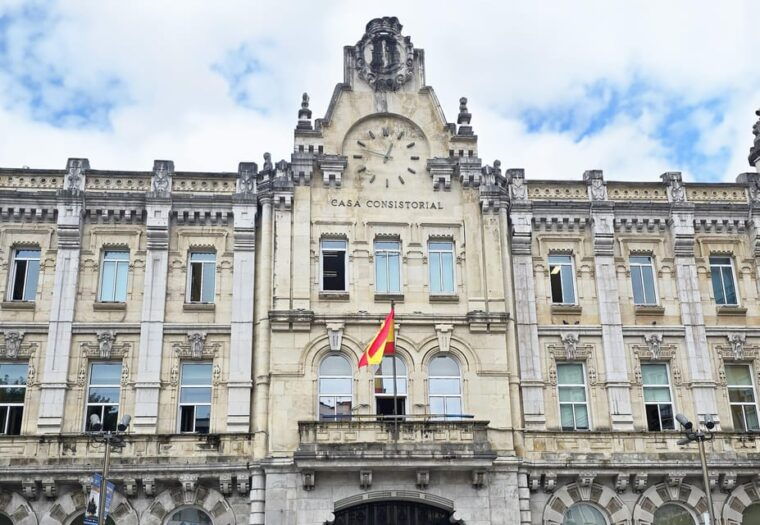 Private Tour of Santander With Interior of the Cathedral and Centro Botín - Centro Botín Experience