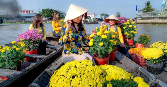 Private Tour of Southern Vietnam:Ho Chi Minh & Mekong Delta - Roundtrip Airport Transfer