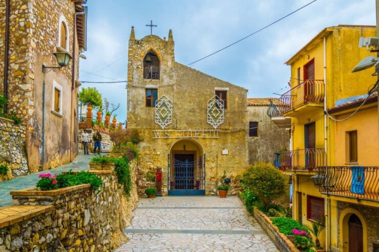 Private Tour of Taormina and Castelmola From Messina - Tour Overview
