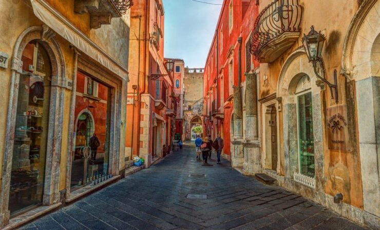 Private Tour of Taormina and Castelmola From Taormina - Highlights