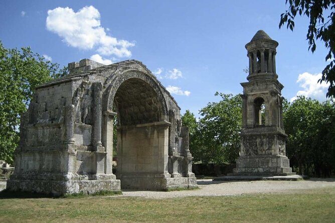 Private tour of the Alpilles, Arles and Baux de Provence - Good To Know