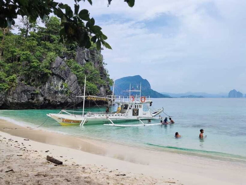 Private tour of the best beaches in El Nido - FAQs
