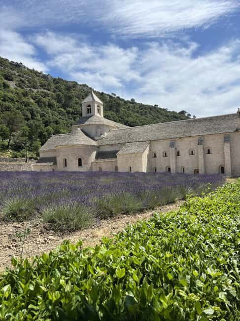 Private tour of the hilltop villages of the Luberon with a local guide - A Closer Look at the Itinerary