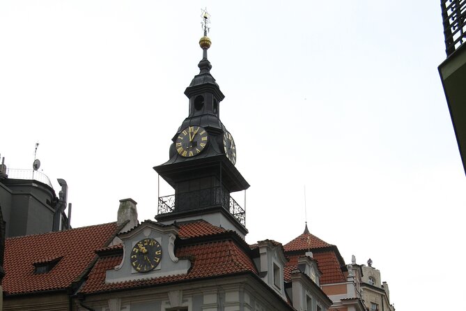 Private Tour of the Jewish Museum With Synagogues and Cemetery - Directions