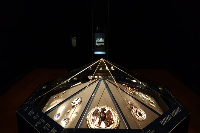 Private Tour of the Kunsthistorisches Museum: Secrets of Masterpieces Tickets Included - Whats Included