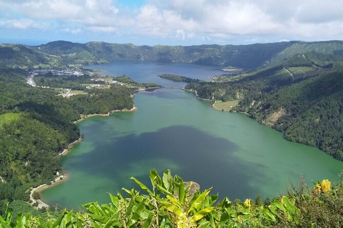 Private Tour of the Sete Cidades Lagoons in São Miguel - Accessibility Information
